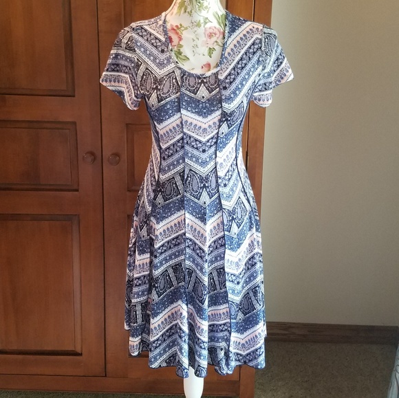 old fashioned frocks